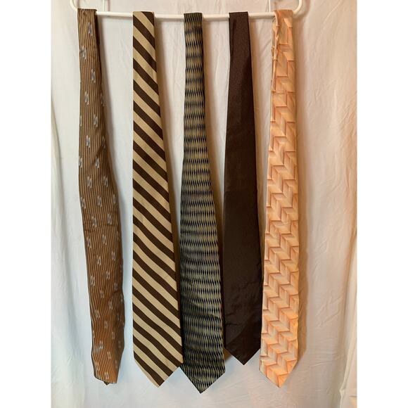 Men’s Ties - Picture 1 of 1